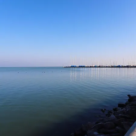 Pelso Balatonlelle, Seaside 公寓