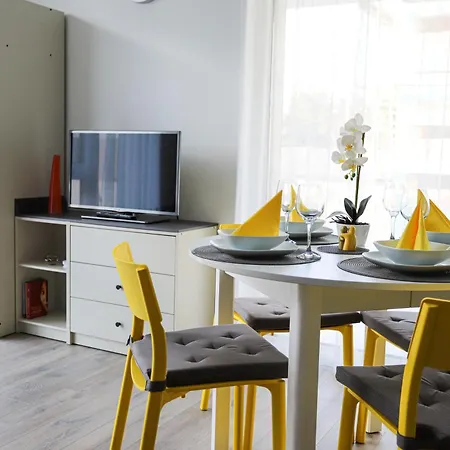 Pelso Balatonlelle, Seaside Apartmán *