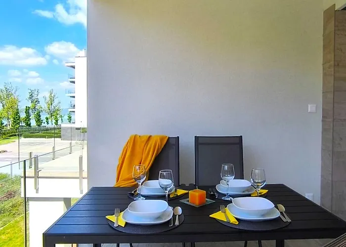 Pelso Balatonlelle, Seaside *